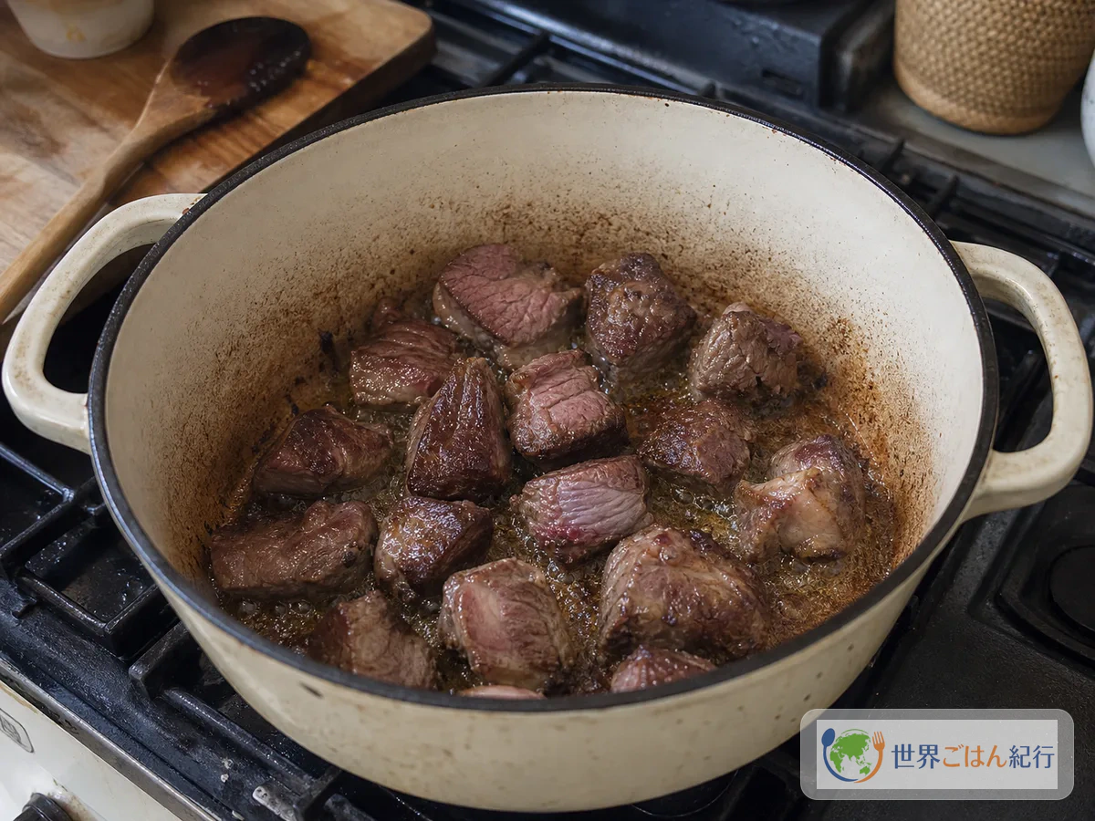 手順2: 肉を焼き付ける