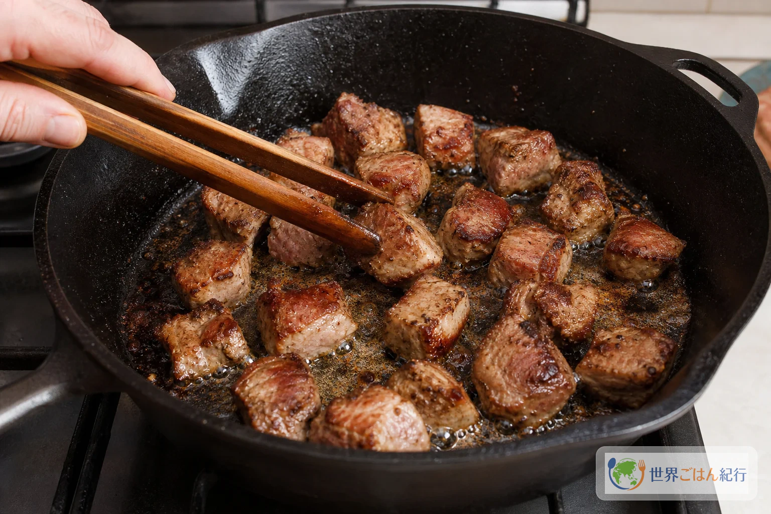 手順2: 肉を強めに焼く