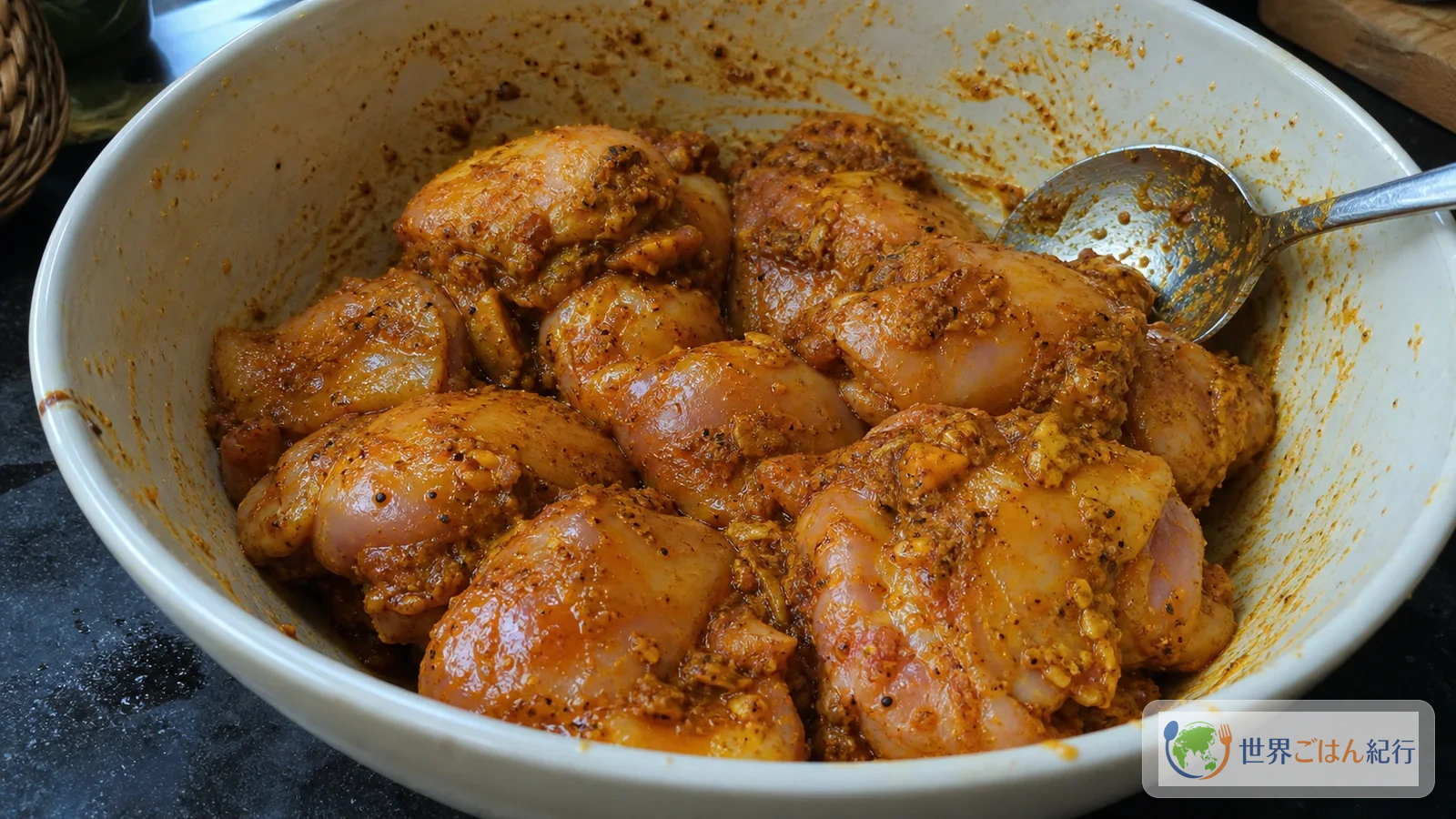 手順1: 鶏肉を下味に漬ける(15分)