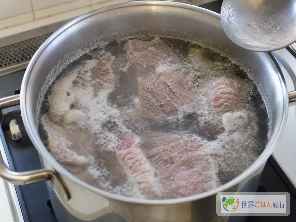 手順1: 牛肉を下ゆでする